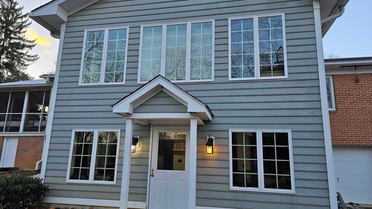 Fallston Apartment | Cozy small studio with fireplace in fantastic Fallston on a quiet street.n