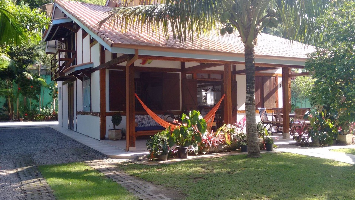 Praia do Toque-Toque Pequeno House | cozy spacious house with garden