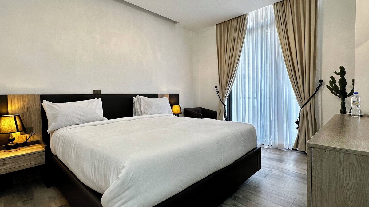 Bole Bed & Breakfast | Cozy Stay + breakfast 202