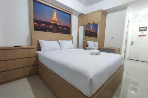 Jatingaleh Apartment | Cozy Stay Studio at Paltrow City Apartment By Travelio