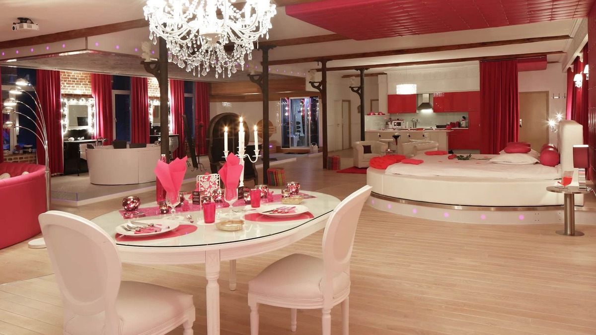Ensival Apartment | Cozy Stay with Pool & Nature