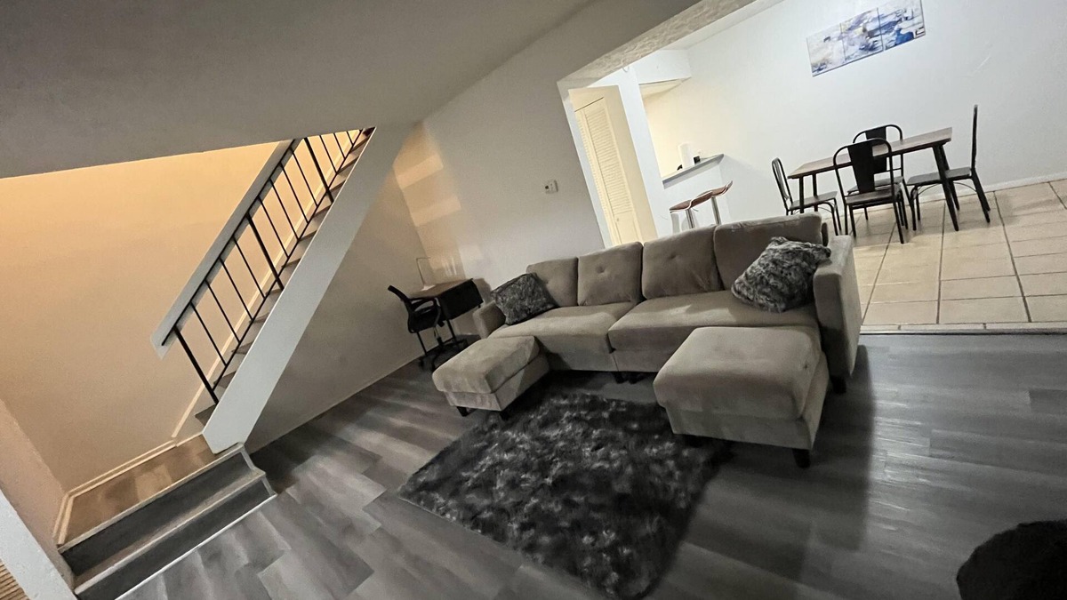 Indianapolis Condo | Cozy stay with Sweet Home IN! Enjoy your stay!