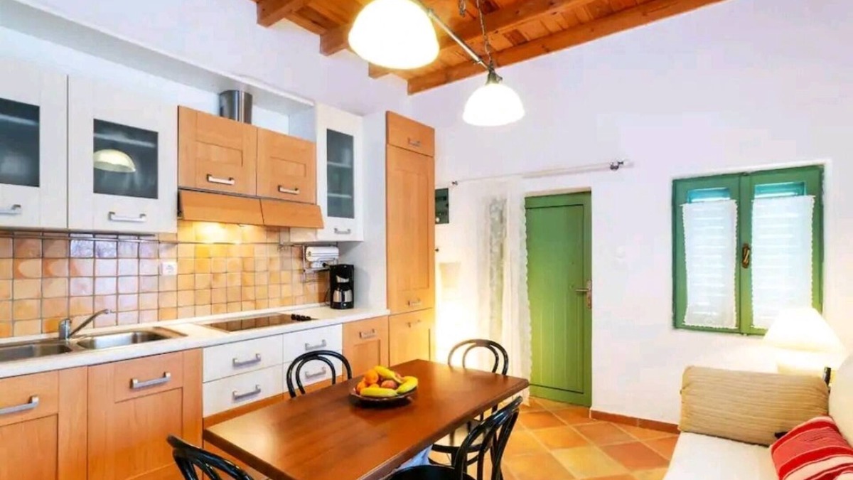 Piskokefalon House | Cozy Stone Cretan Cottage with relaxing private terrace - mountain view