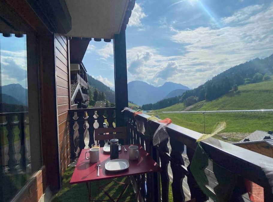 Station de Drouzin le Mont Apartment | Cozy studio between the lake and the mountain