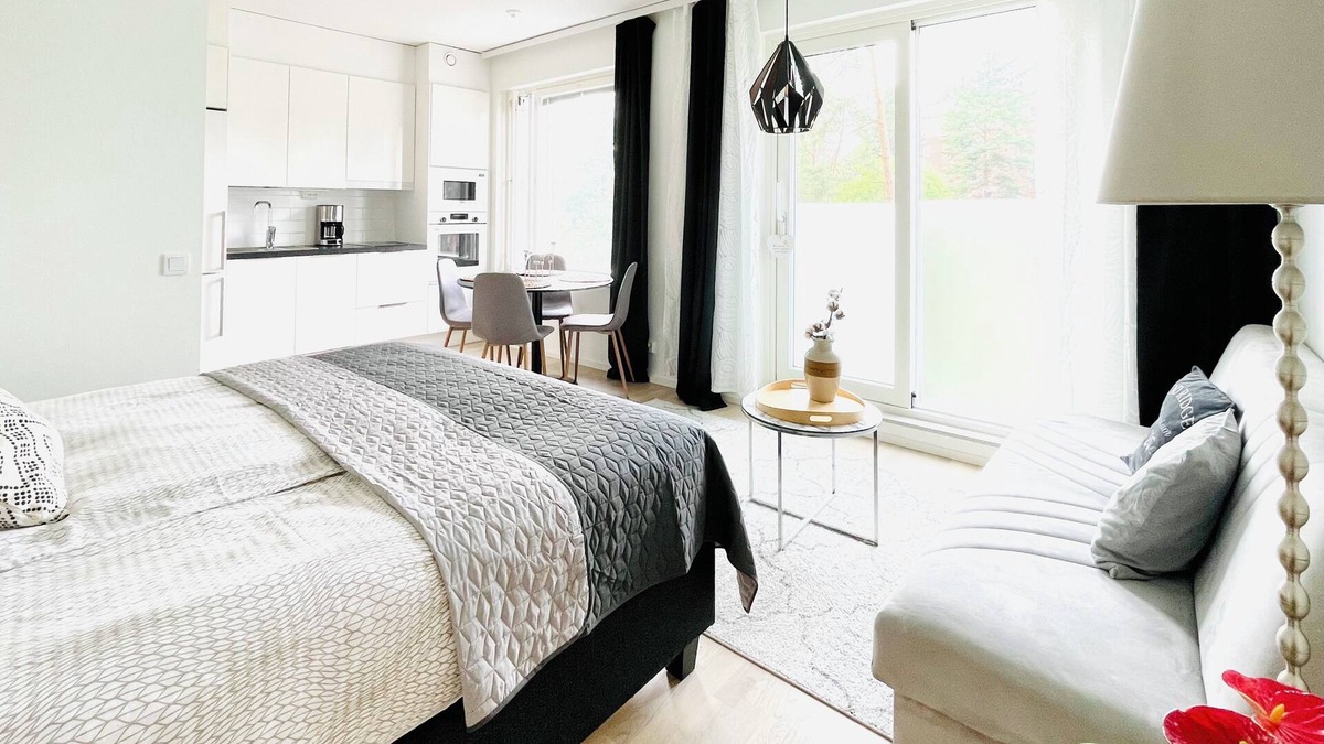 Lantinen District Apartment | Cozy studio, close to Helsinki and shopping centern