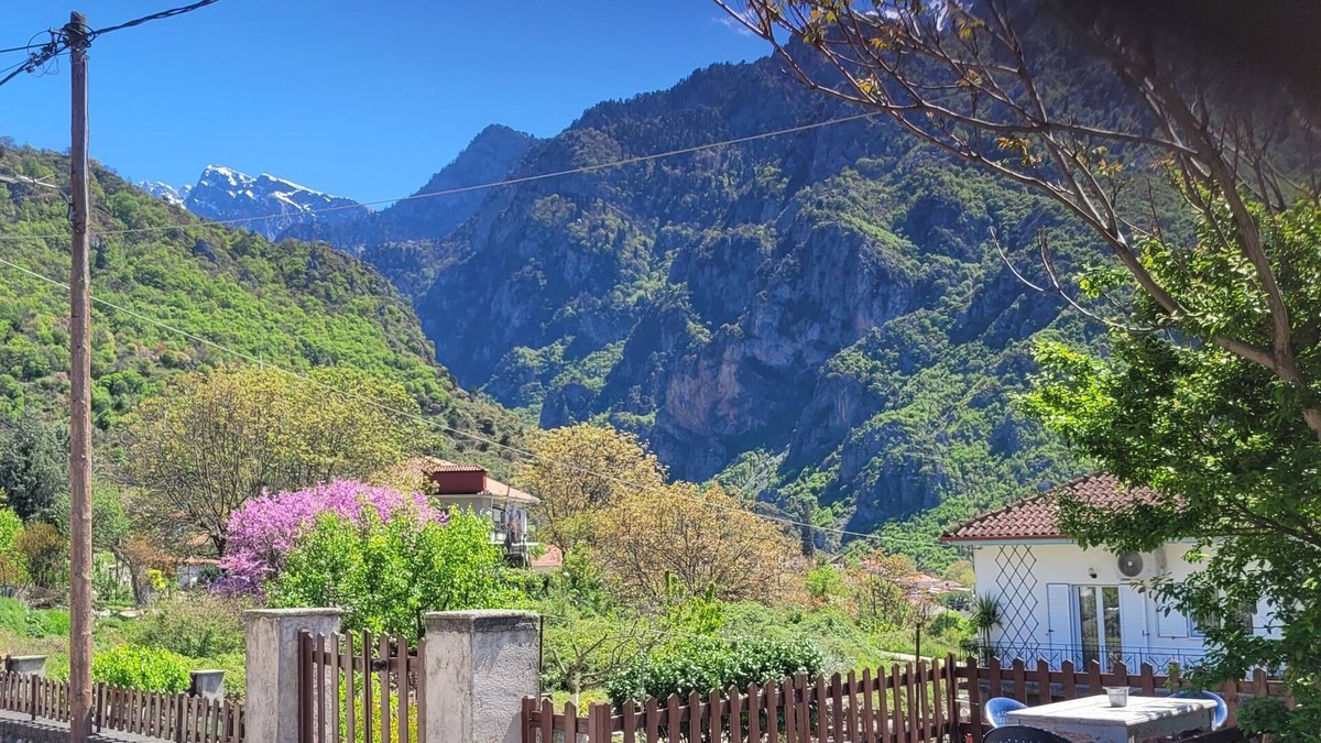 Konitsa Apartment | Cozy studio in beautiful Konitsa with AC, WiFi
