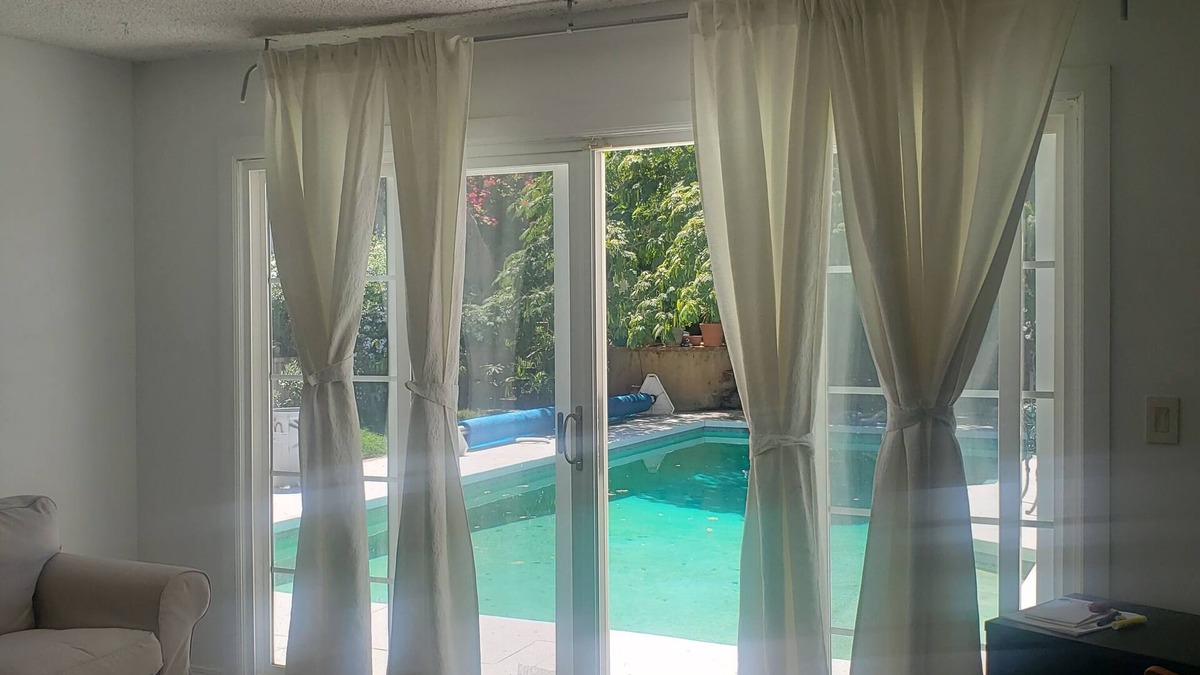 Chatsworth Apartment | Cozy studio in fabulous Los Angeles with AC, WiFi