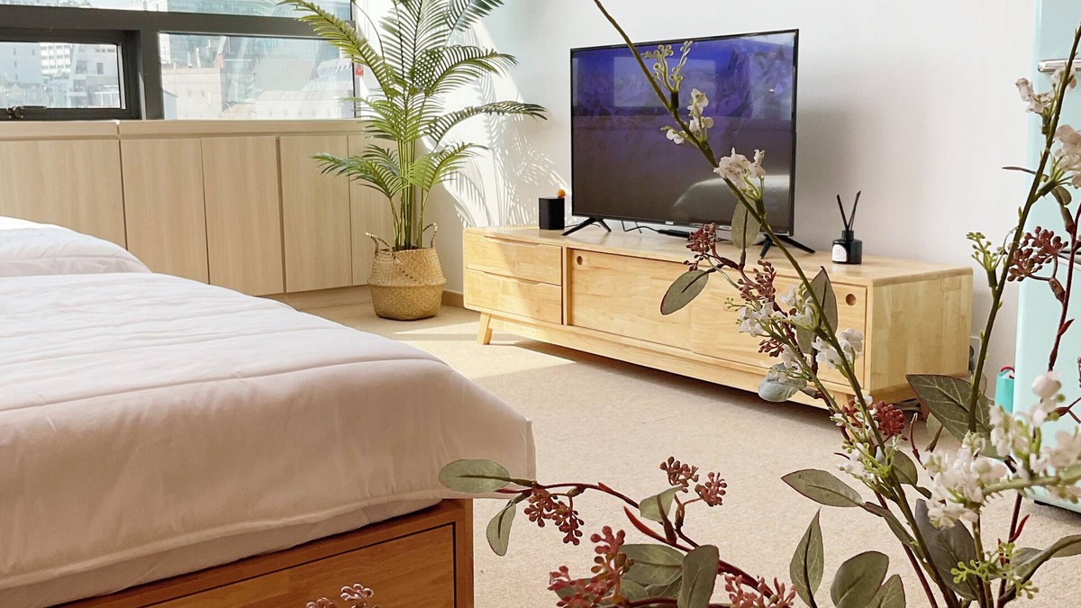 Mapo Apartment | Cozy studio in fantastic Hongdea Seoul, Good view