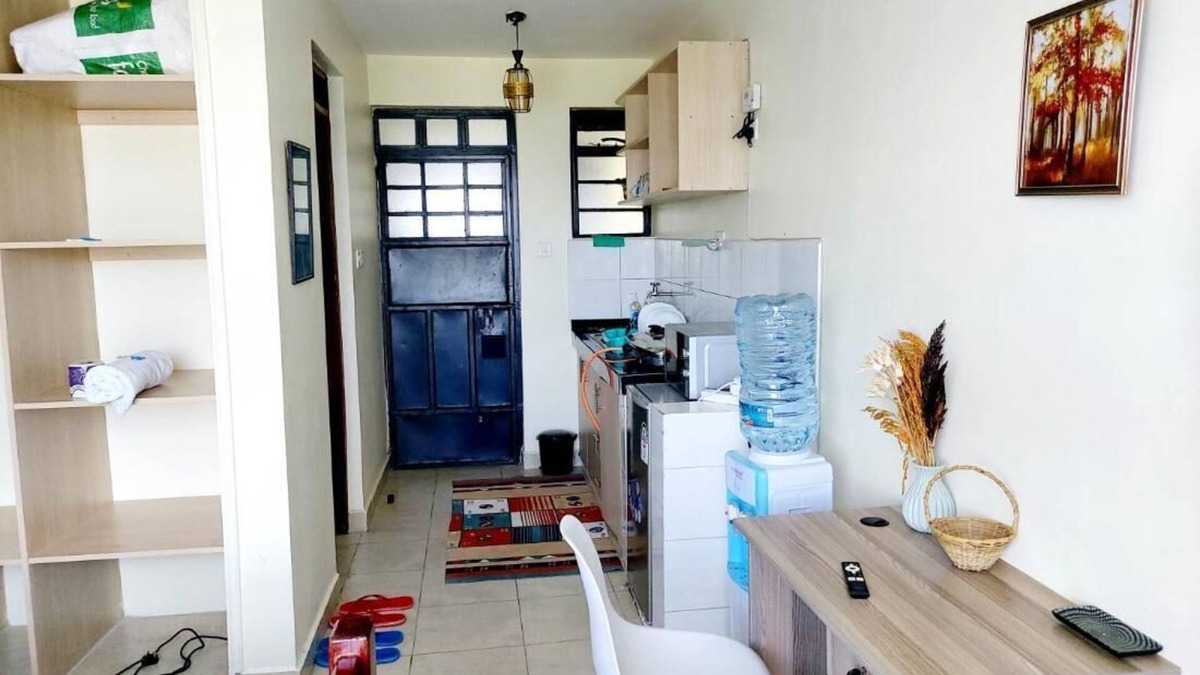 Mlolongo Apartment | Cozy Studio in Mlolongo With City & Lake Views