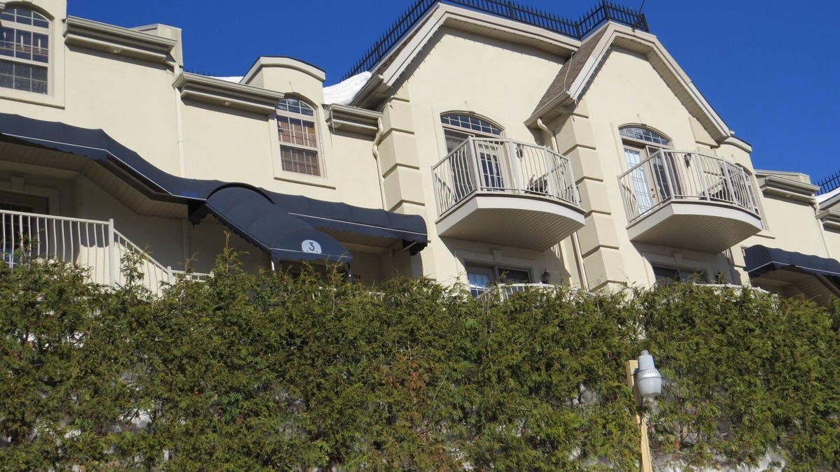 Saint-Sauveur Apartment | Cozy studio in nice Piedmont with AC, WiFi, parking, kitchenette