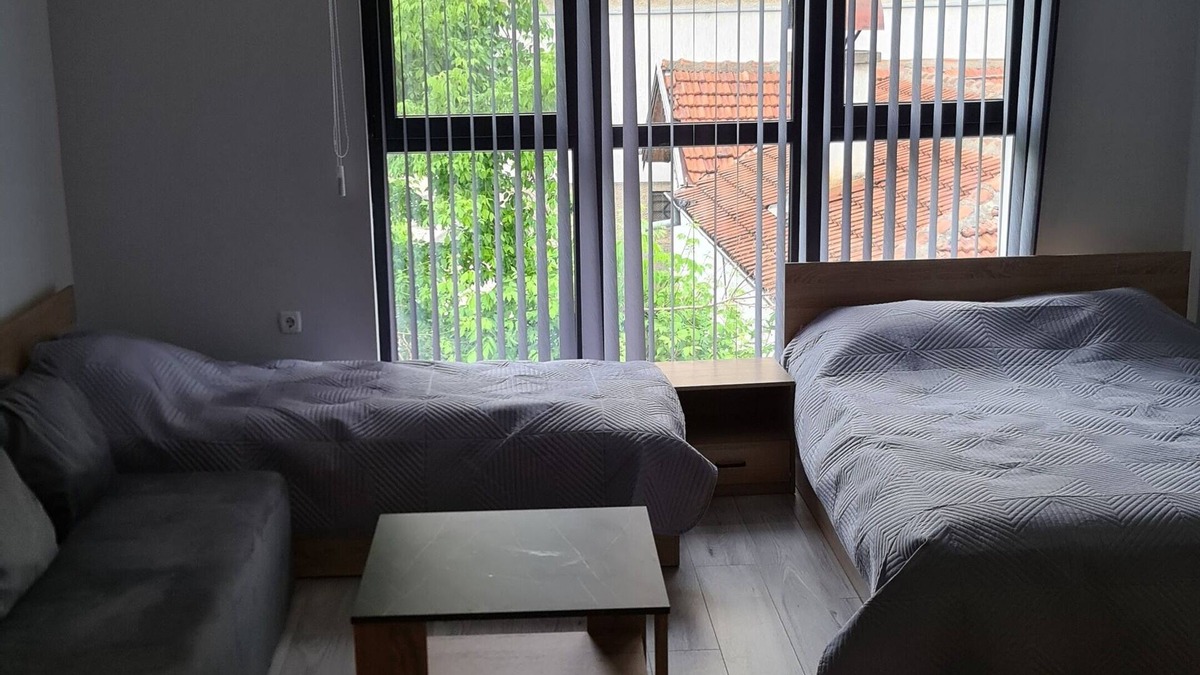 Kazanlak Apartment | Cozy studio located in the heart of Kazanlak. nCity with History.