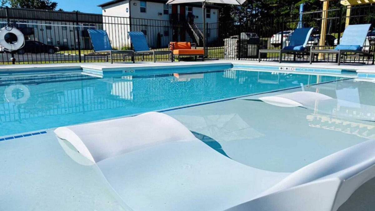 Sherwood Park Apartment | Cozy Studio near Gate 9 and Space and Rocket Center