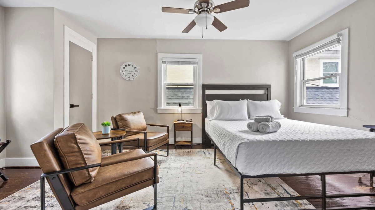 Bonnycastle Apartment | Cozy Studio Retreat in the Heart of the Highlands
