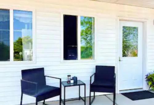 St Ignace Apartment | Cozy Studio Steps from Ferry Downtown St Ignace