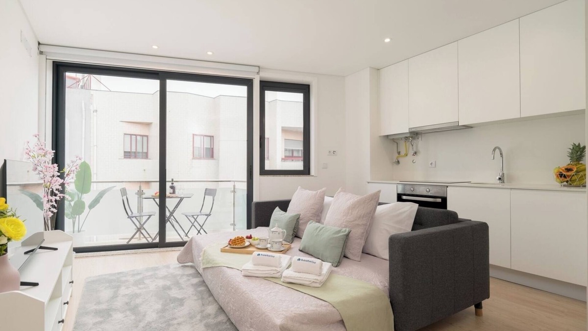 Leca da Palmeira Apartment | Cozy Studio w/Balcony and Garage by HostWise