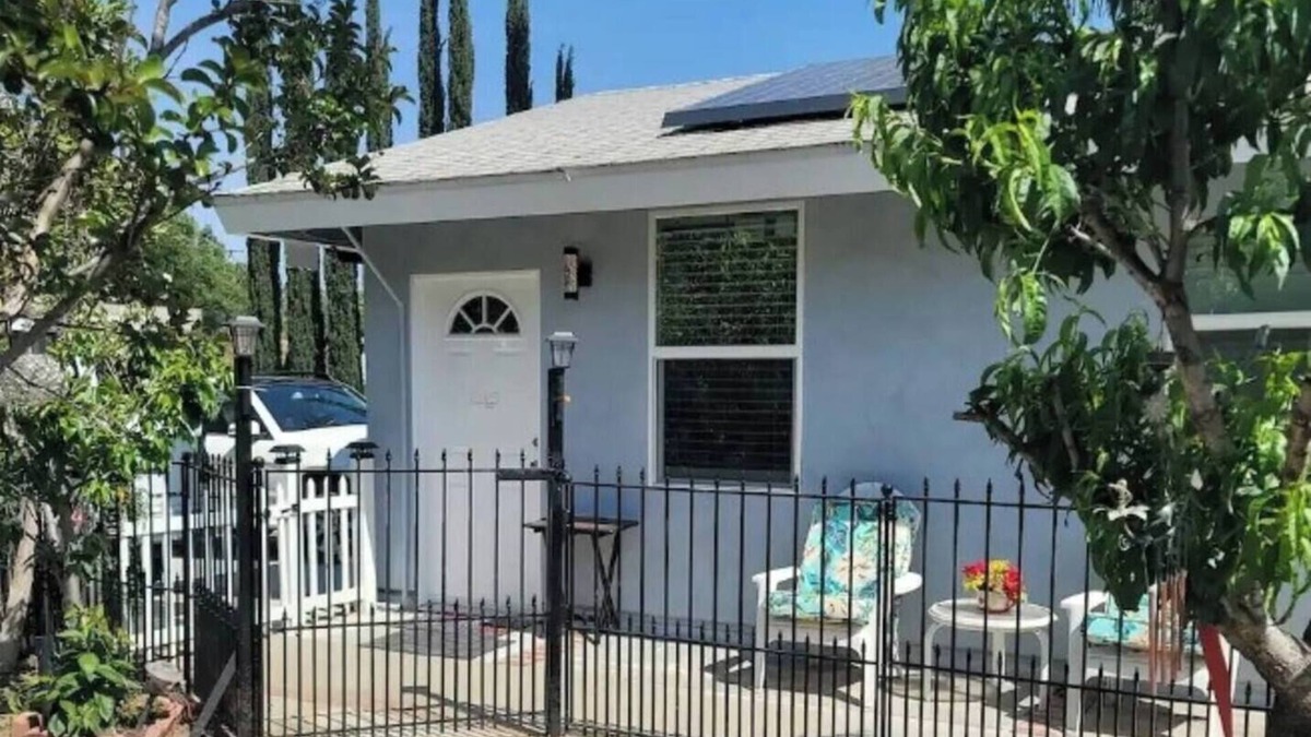 Bonita Apartment | Cozy studio with private entrance in quiet neighborhood. Pet-Friendly.