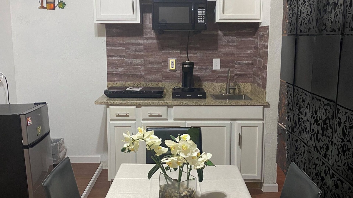 Cypress Apartment | Cozy studio with WiFi and AC in peaceful Cypress