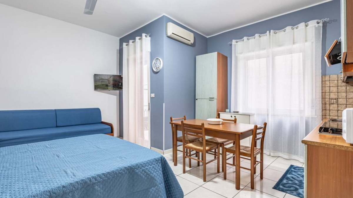 Chianchitta-Pallio Apartment | Cozy Studio x2 - w/Balcony