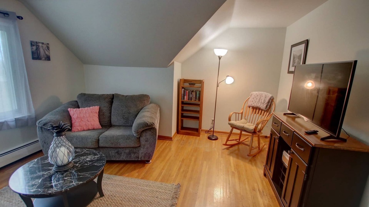 Lackawanna Apartment | Cozy Stylish Apartment very close to Highmark Stadium