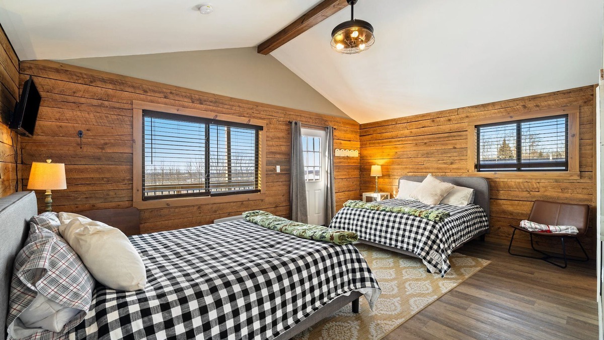 Thompson Cabin | Cozy Summer Cabin - Hot Tub, Firepit, Views, Near Trails & Lakes!
