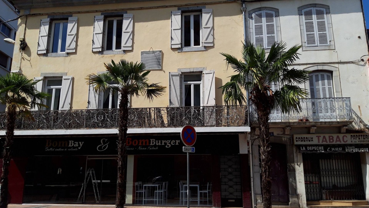 Tarbes Apartment | Cozy Tarbes - Large T2 - Hyper center