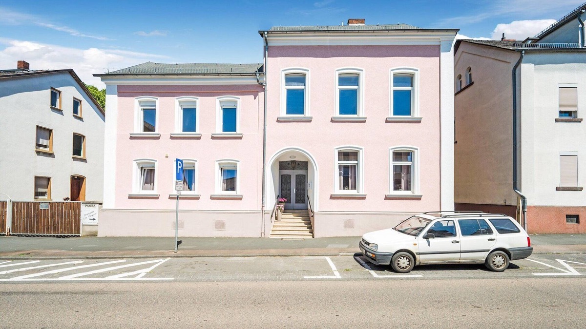 Bad Camberg Apartment | Cozy Terrace Apartment