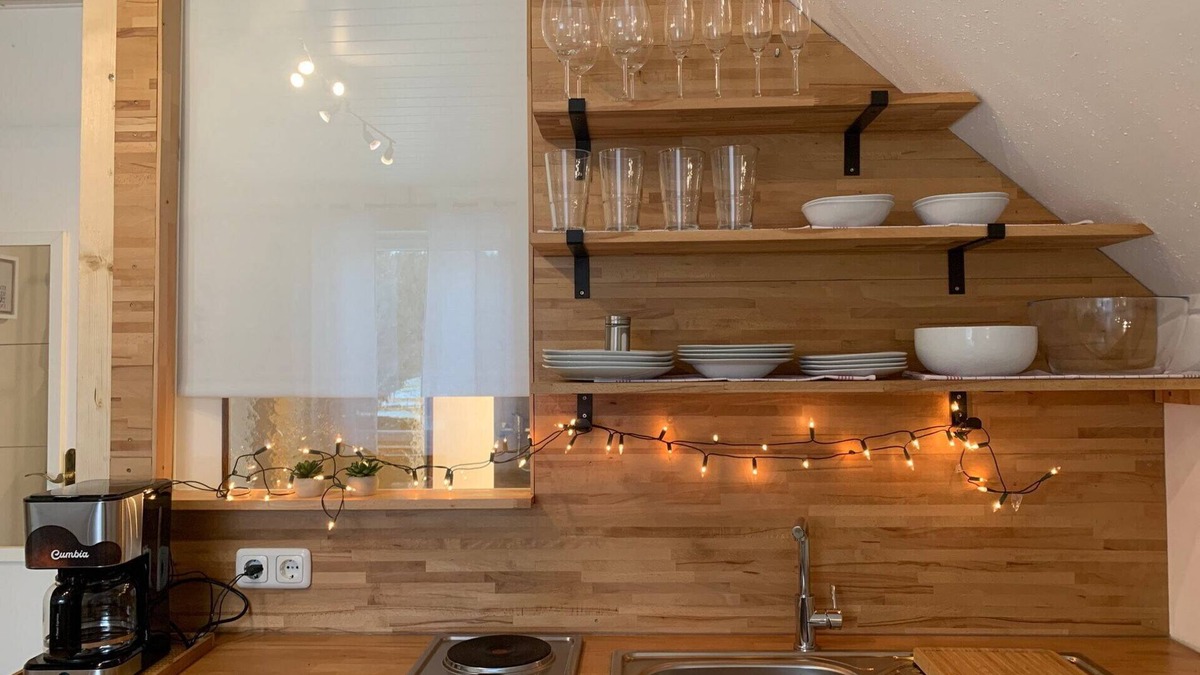 Dollach Apartment | Cozy Tiny Duplex Apartment, Lake 150m, 5 min to the Ski Lift, up to 4 pers