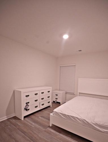 Terrell Apartment | Cozy Townhome 20 Miles From CLT VERY CLOSE TO LAKE NORMAN