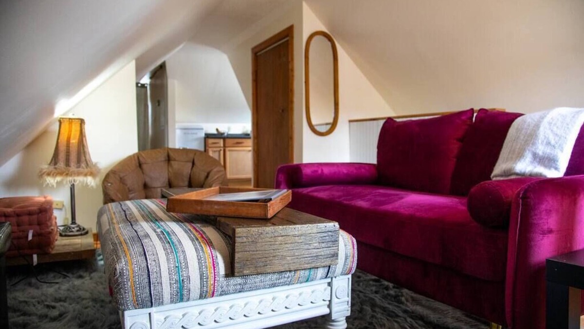 Northwest Harwinton Apartment | Cozy Tree Haus 1 Bedroom Apt
