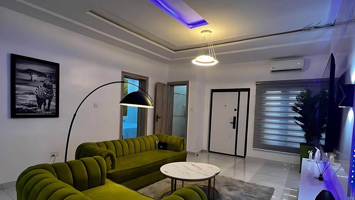 Ofin Apartment | Cozy two Bedroom Apartment in a Well Secured Court in Ikate Axis of Lekki