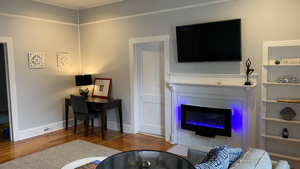 Kannapolis House | Cozy Two Bedroom Bungalow- In walking distance to a great time