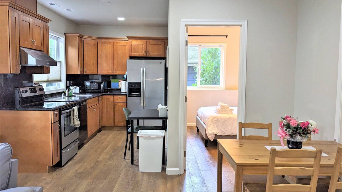 Kenmore House | Cozy two bedroom in quiet neighborhood