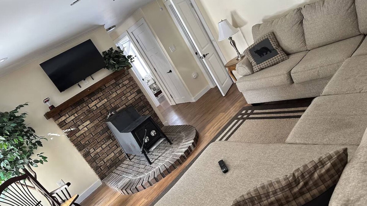 Schroon Lake Hotel | Cozy two bedroom suite with 2 queen beds and a twin.