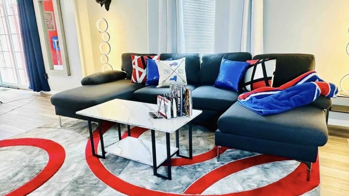 West Henrietta House | Cozy Two-Bedroom Bills themed Getaway💙♥️