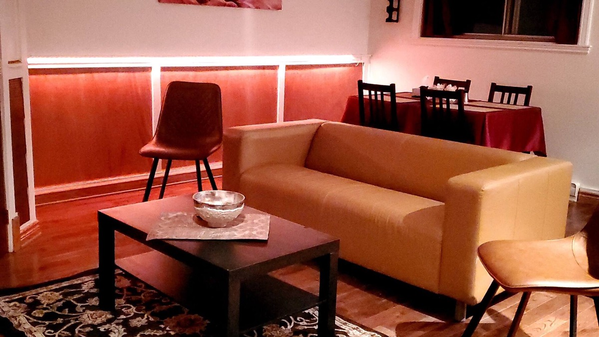 LaSalle Apartment | Cozy two bedrooms apartment