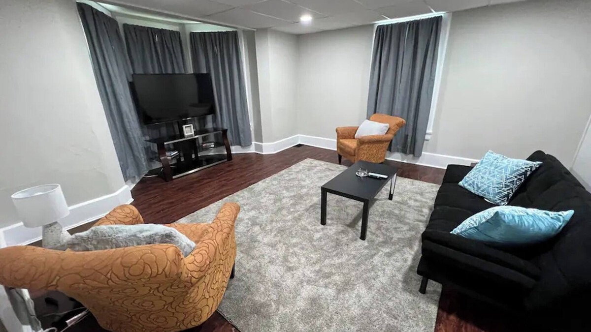 Uniontown Apartment | Cozy Upstairs Apartment