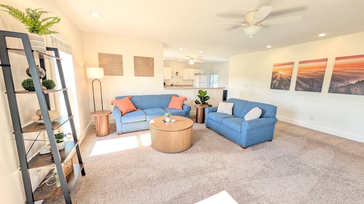 Fremont House | Cozy Upstairs Unit Near River and Marina Access