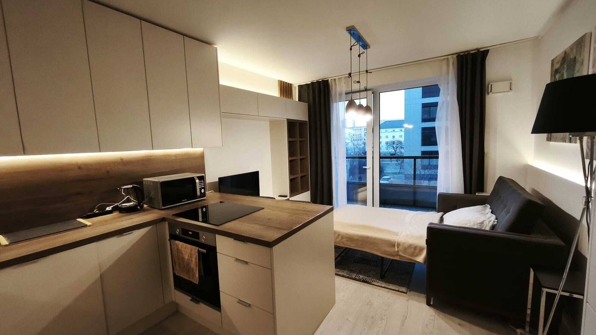Nove Mesto Apartment | Cozy Urban Residence Studio