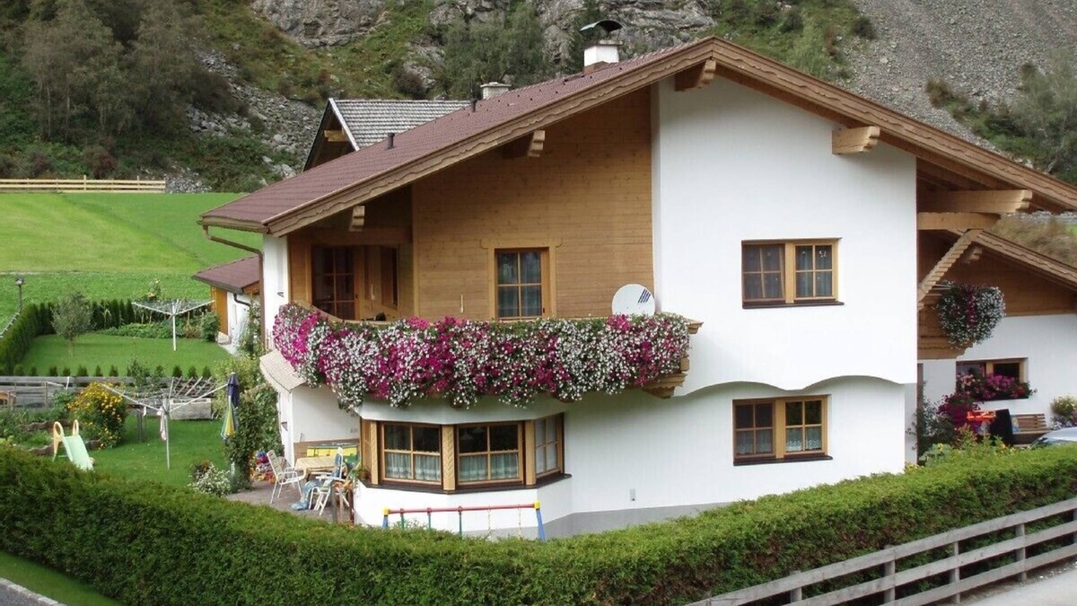 Neustift Im Stubaital Apartment | Cozy vacation apartment in Neustift in the Stubai Valley