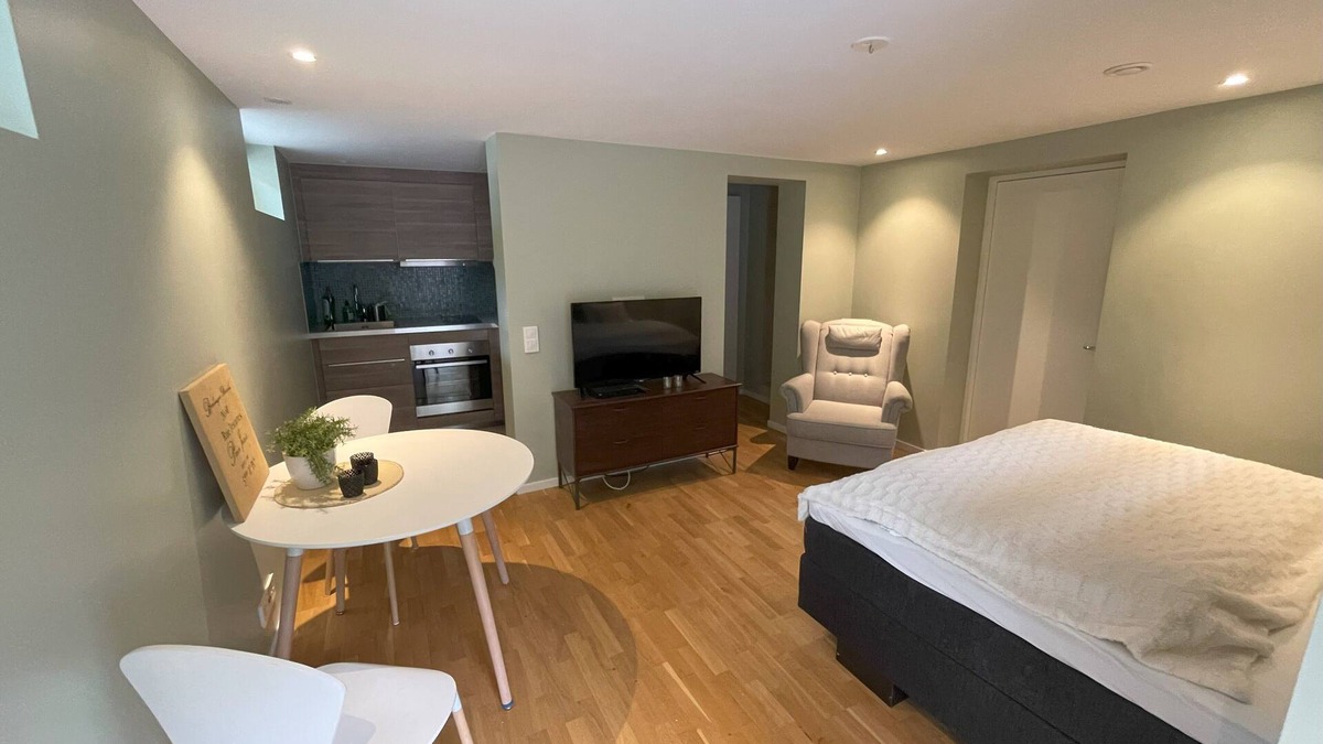 Partille Apartment | Cozy vacation apartment with pool in the countryside - 15 minutes from Gothenburg