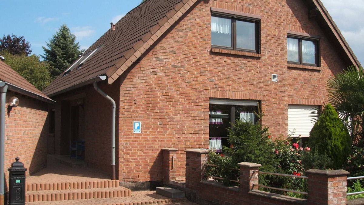 Dormagen Apartment | Cozy vacation and trade fair apartment directly on the Rhine - Cozy vacation and trade fair apartment