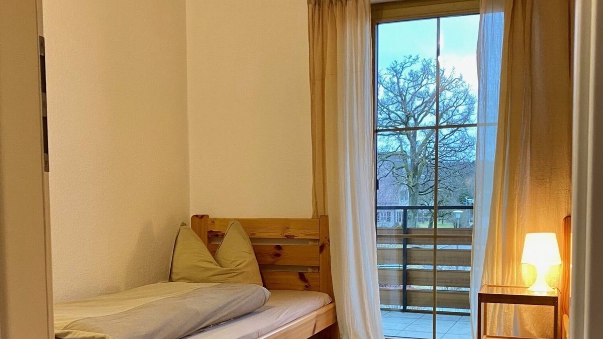 Schwarzenbruck Apartment | Cozy vacation apartment (35 sqm) with balcony in a quiet location