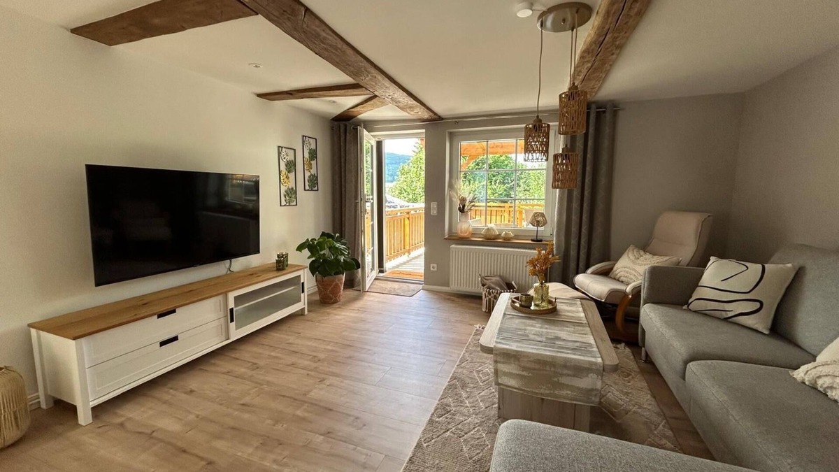Lauenfoerde Apartment | Cozy vacation apartment with large terrace directly on the Weser