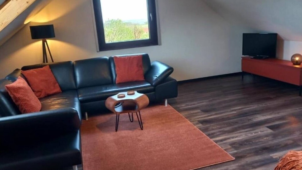 Hassfurt Apartment | Cozy vacation apartment with balcony