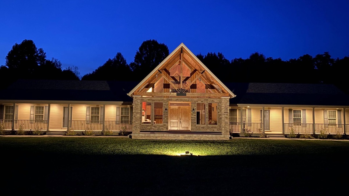 Yosemite House | Cozy vacation home in Kings Mountain with incredible views, and tons of room.