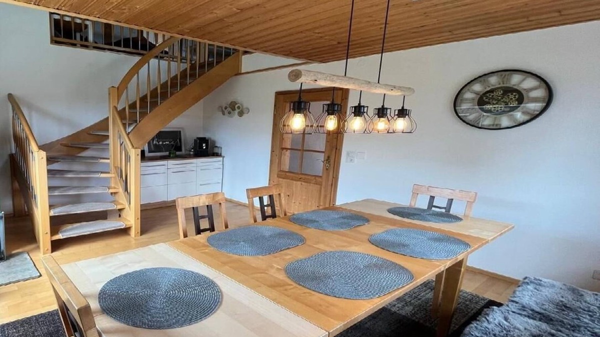 Bad Koetzting Apartment | Cozy vacation home with large garden for sole use