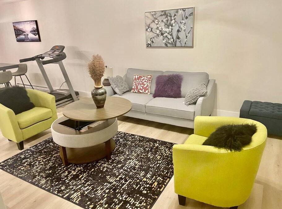 Dieppe House | Cozy vacation home! Full House