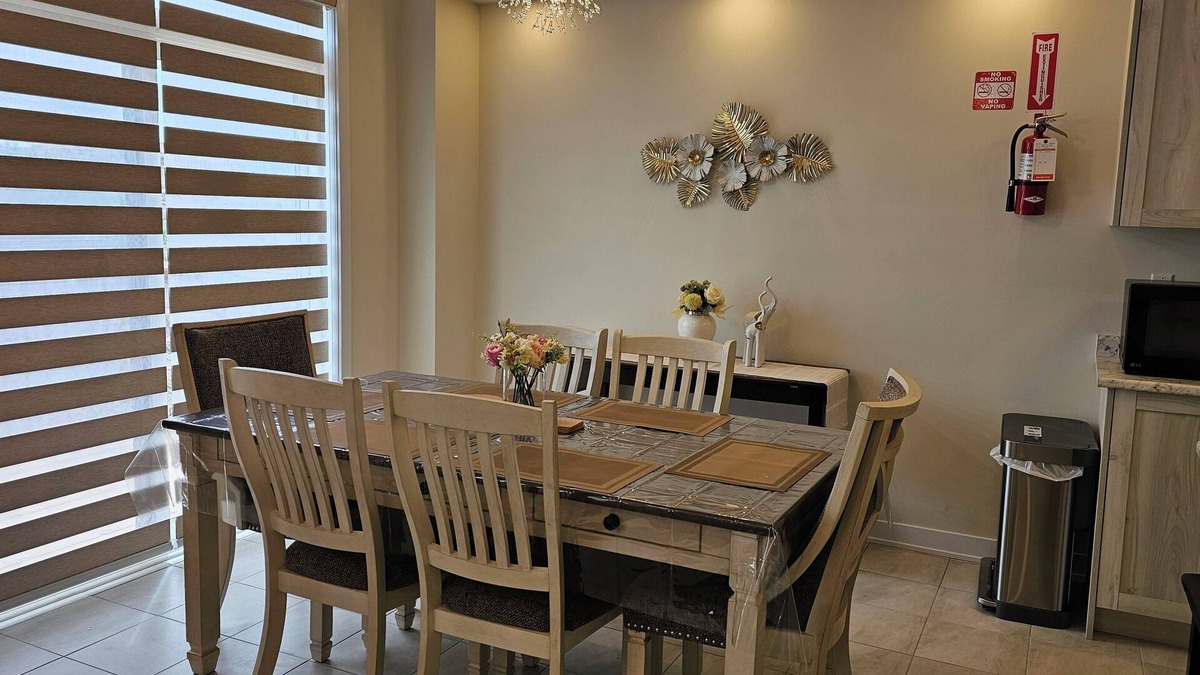 Welland House | Cozy vacation home near US- Canada Border Lic.#STR289n