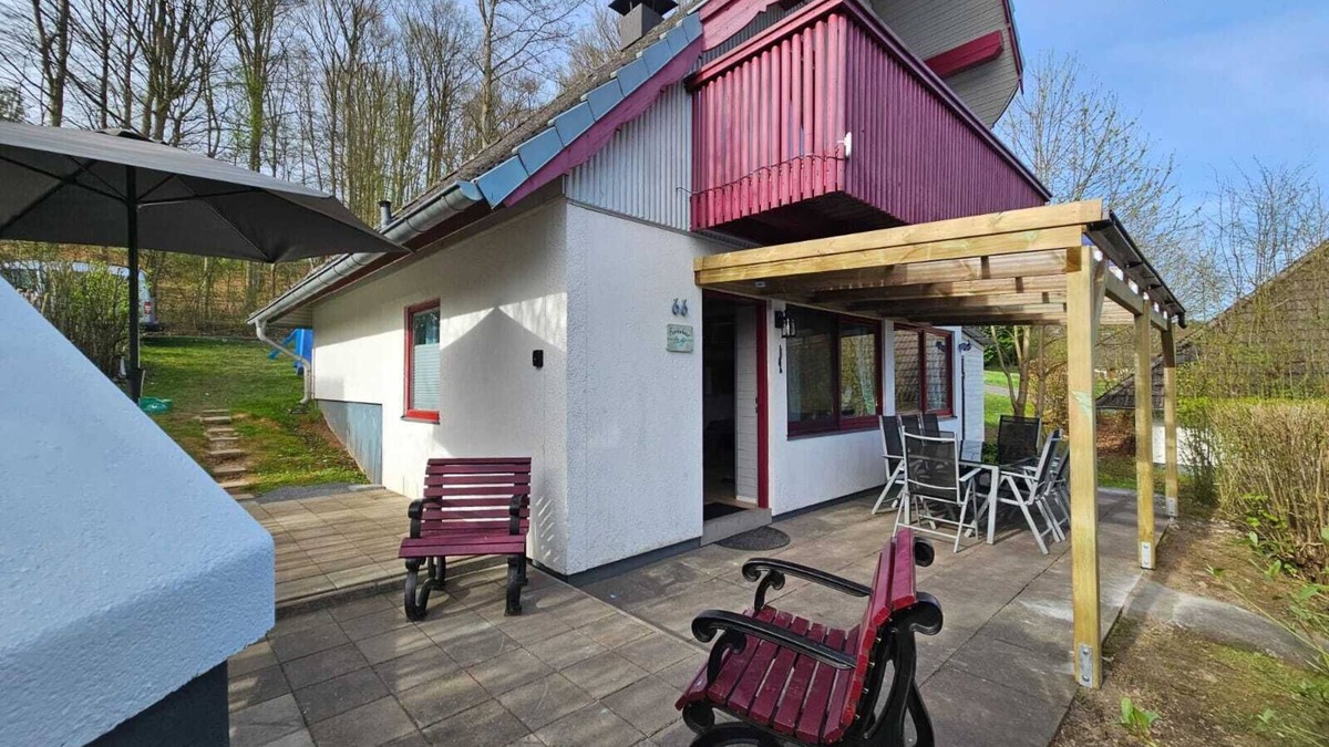 Reimboldshausen House | Cozy vacation home Steffi, water skiing, hiking and much more