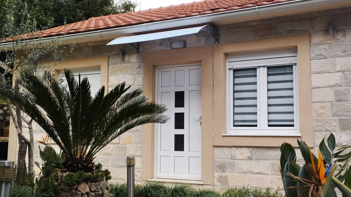 Strp House | Cozy vacation house in the heart of Bay of Kotor